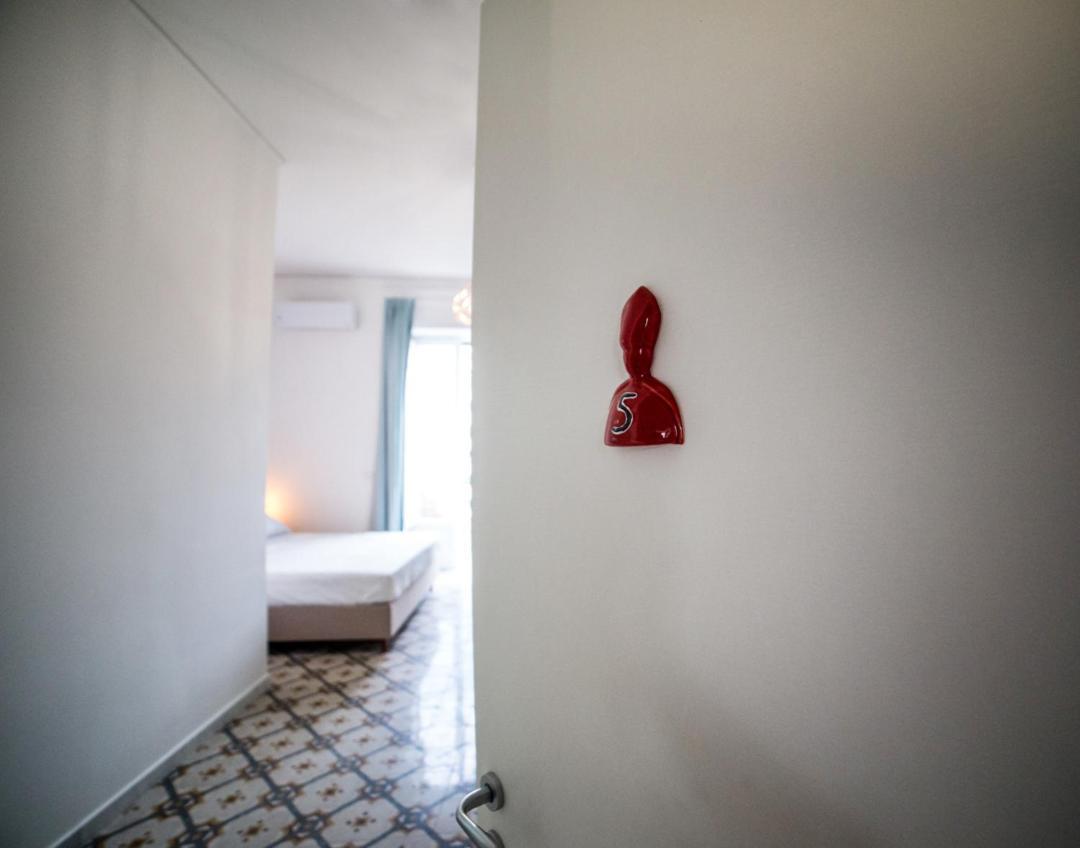 Il Miracolo Di San Gennaro Hotel Naples Exterior photo