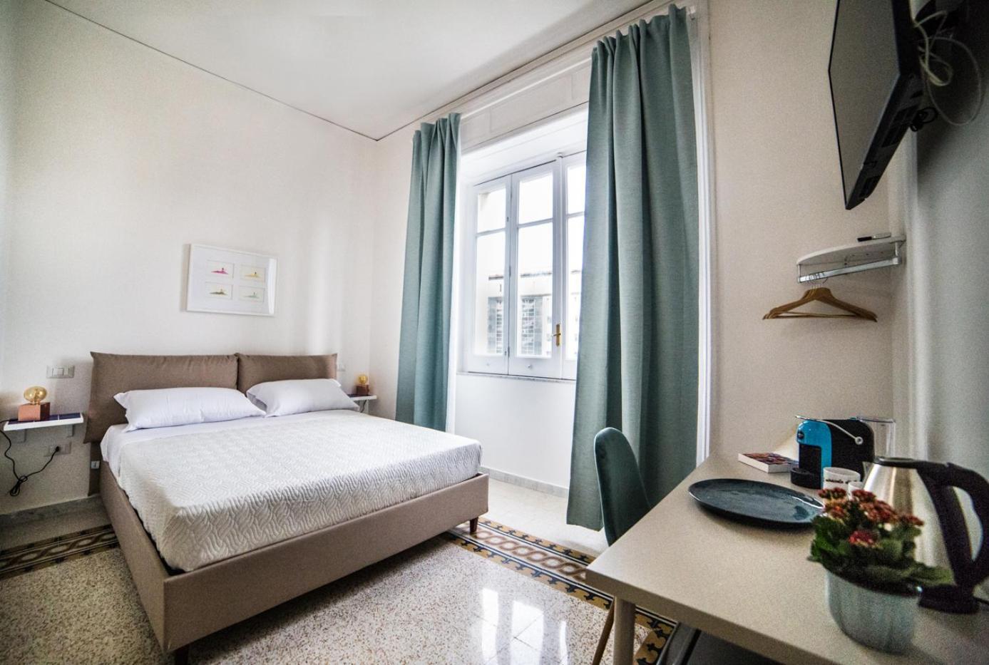 Il Miracolo Di San Gennaro Hotel Naples Exterior photo